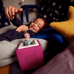 Tonies Tonies Character - Moshi - Fluttercup -Push Chair Expert Sales 11000471 PDP2 Square