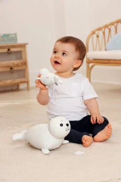 Little Big Friends Little Big Friends: Sea Collection Pull-String Musical Animal Toy - Elliot The Seal -Push Chair Expert Sales 303860 6 1 scaled 1