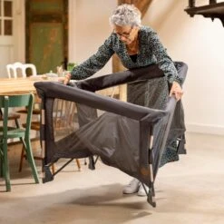 Maxi-Cosi Maxi-Cosi Swift 3-in-1 Bassinet, Travel Cot, And Playpen – Beyond Graphite -Push Chair Expert Sales 81fF4dp6xnL. AC SL1500