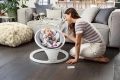 Munchkin Munchkin Bluetooth Enabled Newborn Swing / Rocker – White -Push Chair Expert Sales 91FI7QBJEvL. AC SL1500