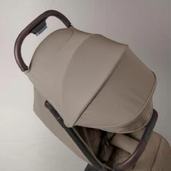 Silver Cross Silver Cross Clic Stroller - Cobble -Push Chair Expert Sales Clic Cobble Creative Hood Detail SQ