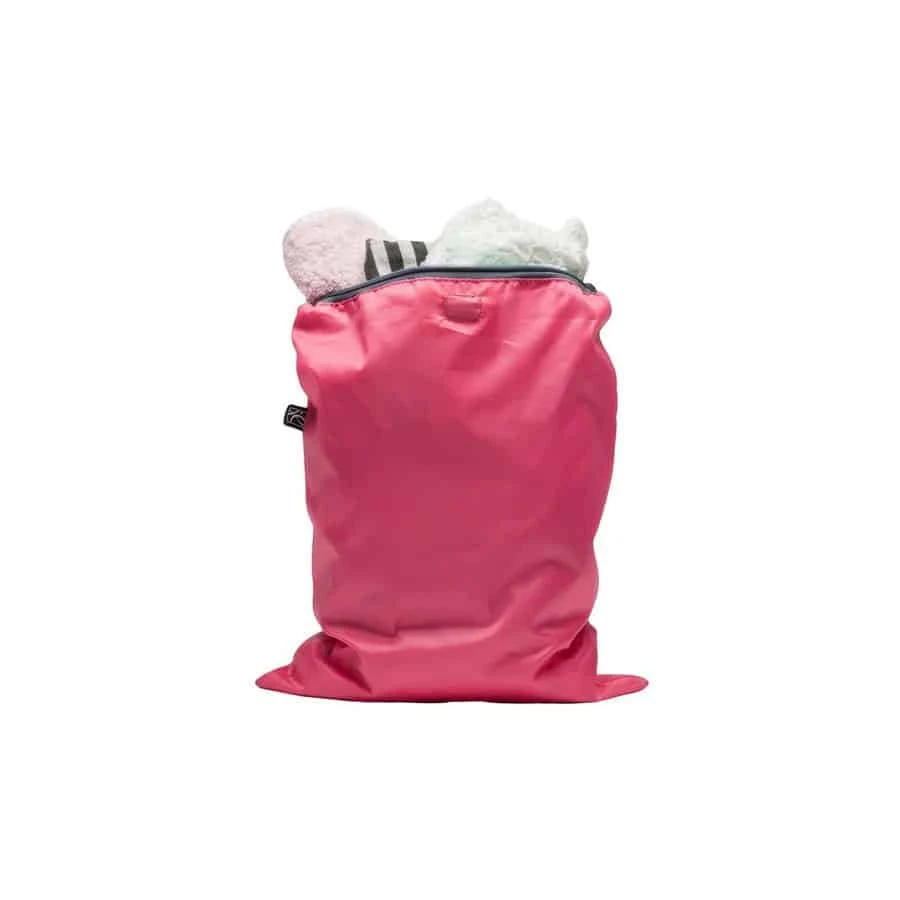 JL Childress JL Childress Wet-To-Go Zipped Nappy Bags Set - Pink / Grey JL Childress JL Childress Wet-To-Go Zipped Nappy Bags Set - Pink / Grey -Push Chair Expert Sales JL Childress Wet to Go Bags Pink Grey bsr14792 3