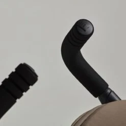 Silver Cross Silver Cross Pop Stroller - Cobble 13 Silver Cross Silver Cross Pop Stroller - Cobble -Push Chair Expert Sales Pop 2024 Cobble Handle Detail