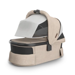 UPPAbaby UPPAbaby Vista V3 Travel System Bundle With Cybex Cloud T Car Seat And ISOFIX Base - Liam -Push Chair Expert Sales QQTk0MLA 1