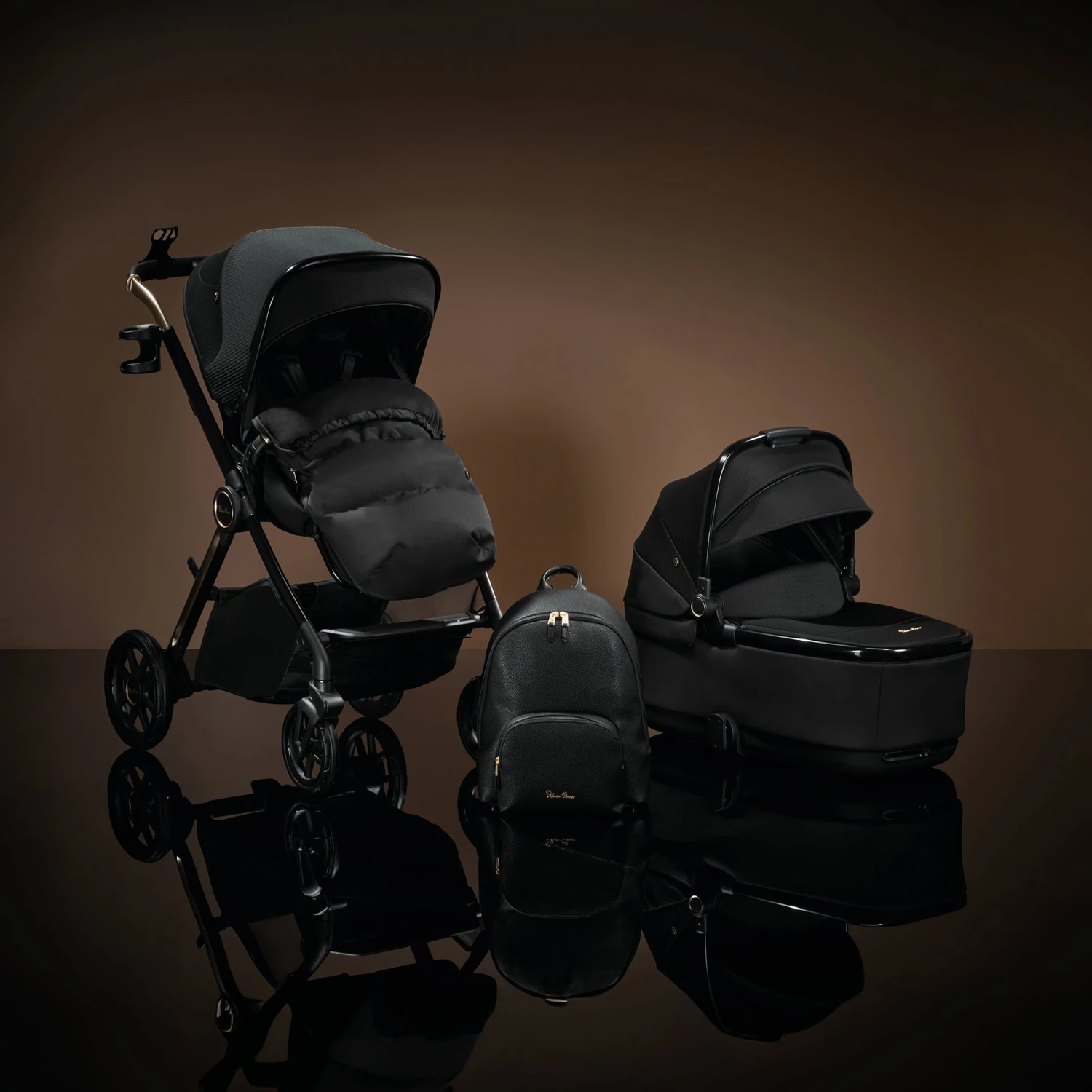 Silver Cross Silver Cross Reef 2 Special Edition Ultimate Travel System Bundle with Dream Car Seat and ISOFIX Base - Espresso Silver Cross Silver Cross Reef 2 Special Edition Ultimate Travel System Bundle With Dream Car Seat And ISOFIX Base - Espresso -Push Chair Expert Sales SX Reef 2 Special Edition Ultimate Motion Bundle Digital Pack Carousel Images MASTER 7