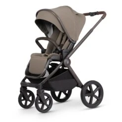 Venicci Venicci Upline 2 Special Edition Pushchair Bundle With Accessories - Powder 4 Venicci Venicci Upline 2 Special Edition Pushchair Bundle With Accessories - Powder -Push Chair Expert Sales Venicci Upline 2 Powder SE Seat Unit 3 2