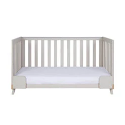 Tutti Bambini Tutti Bambini Hygge 2 Piece Nursery Furniture Set With Cot Bed And Dresser - Light Oak/White Sand -Push Chair Expert Sales tutti bambini hygge 3 piece room set light oak white sand 6 07814.1705407290